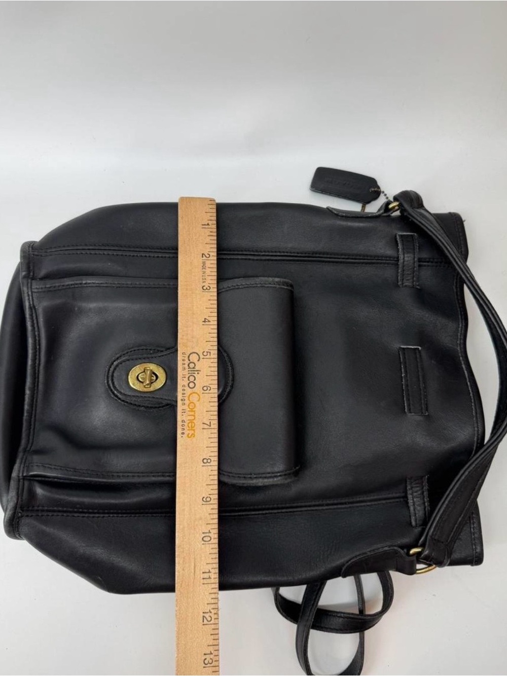 Vintage Coach 9992 Black Leather Sling Backpack Crossbody Bag Turnlock 90s - Picture 6 of 6